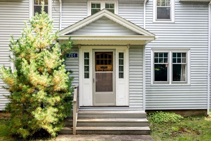 Property Photo:  201 High Street  NS B4A 1M7 