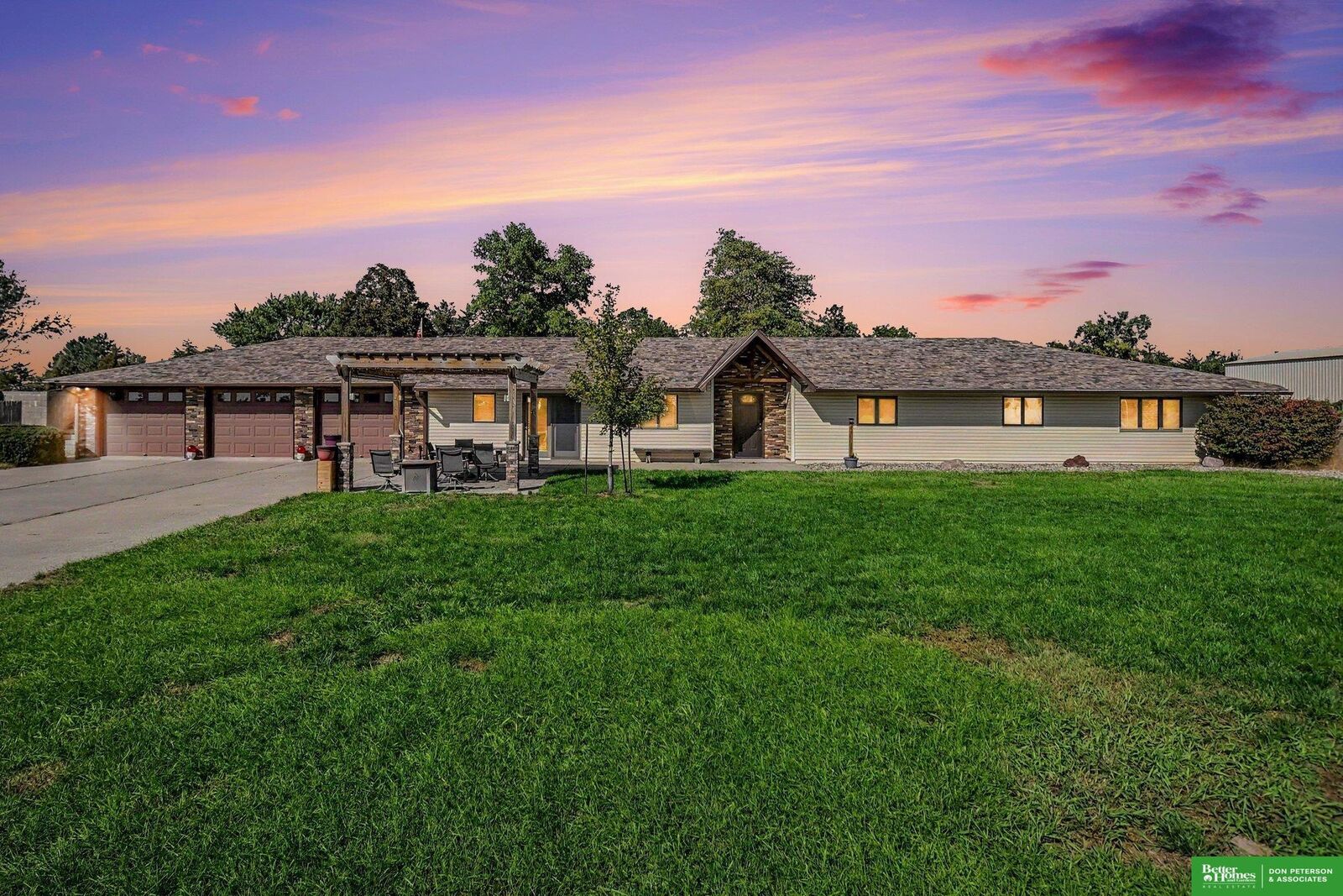 Property Photo:  538 18th Road  NE 68788 