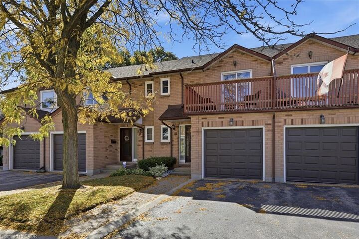 Property Photo:  14 Brucedale Avenue E 10  ON L9A 1M8 
