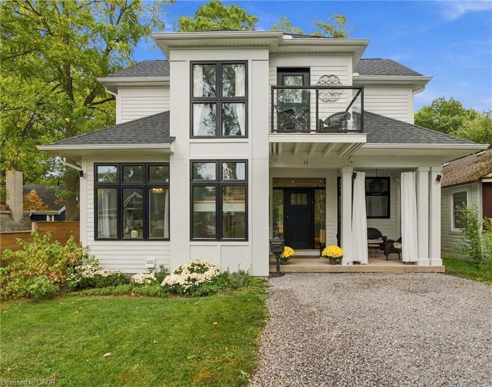 Property Photo:  11 Wilberforce Avenue  ON L0S 1J0 