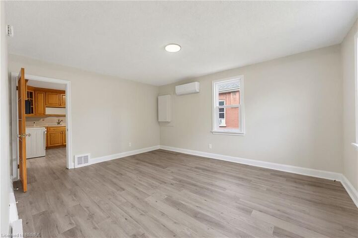 Property Photo:  52 Burwell Street  ON N3T 4T7 