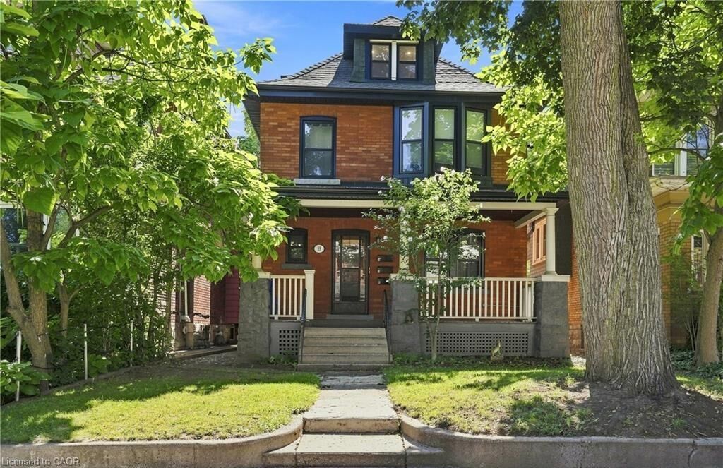 Property Photo:  39 Garfield Avenue S 1  ON L8M 2R9 