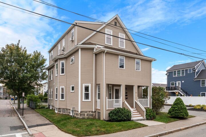 Property Photo:  111 Sumner St 2  MA 02169 