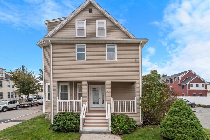 Property Photo:  111 Sumner St 2  MA 02169 