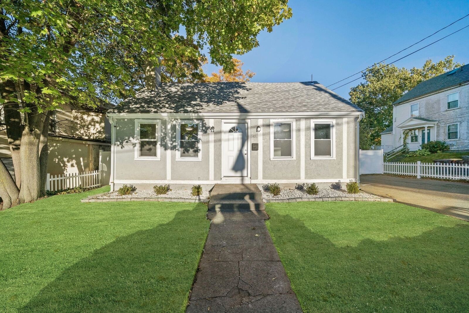 Property Photo:  1429 Pleasant Street  MA 02189 