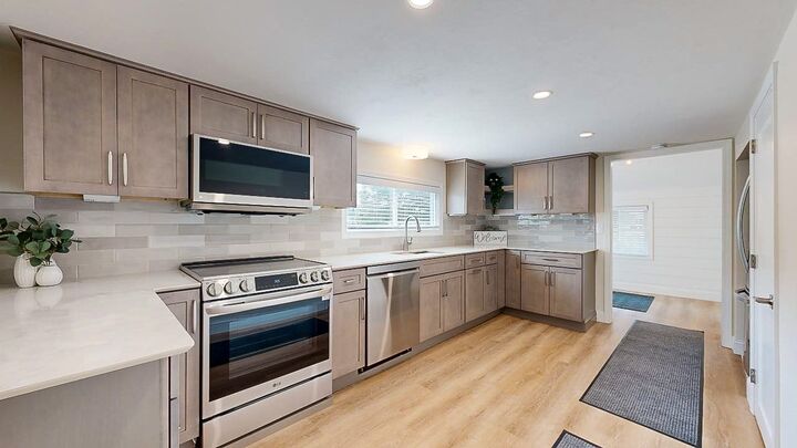 Property Photo: 11 Pond View Way 11 A MA 01532