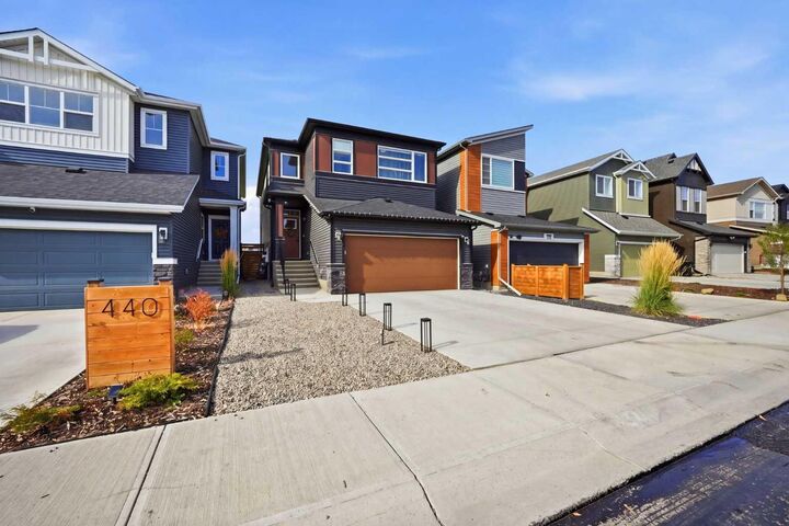 Property Photo: 436 Belmont Park SW AB T2X 5S9