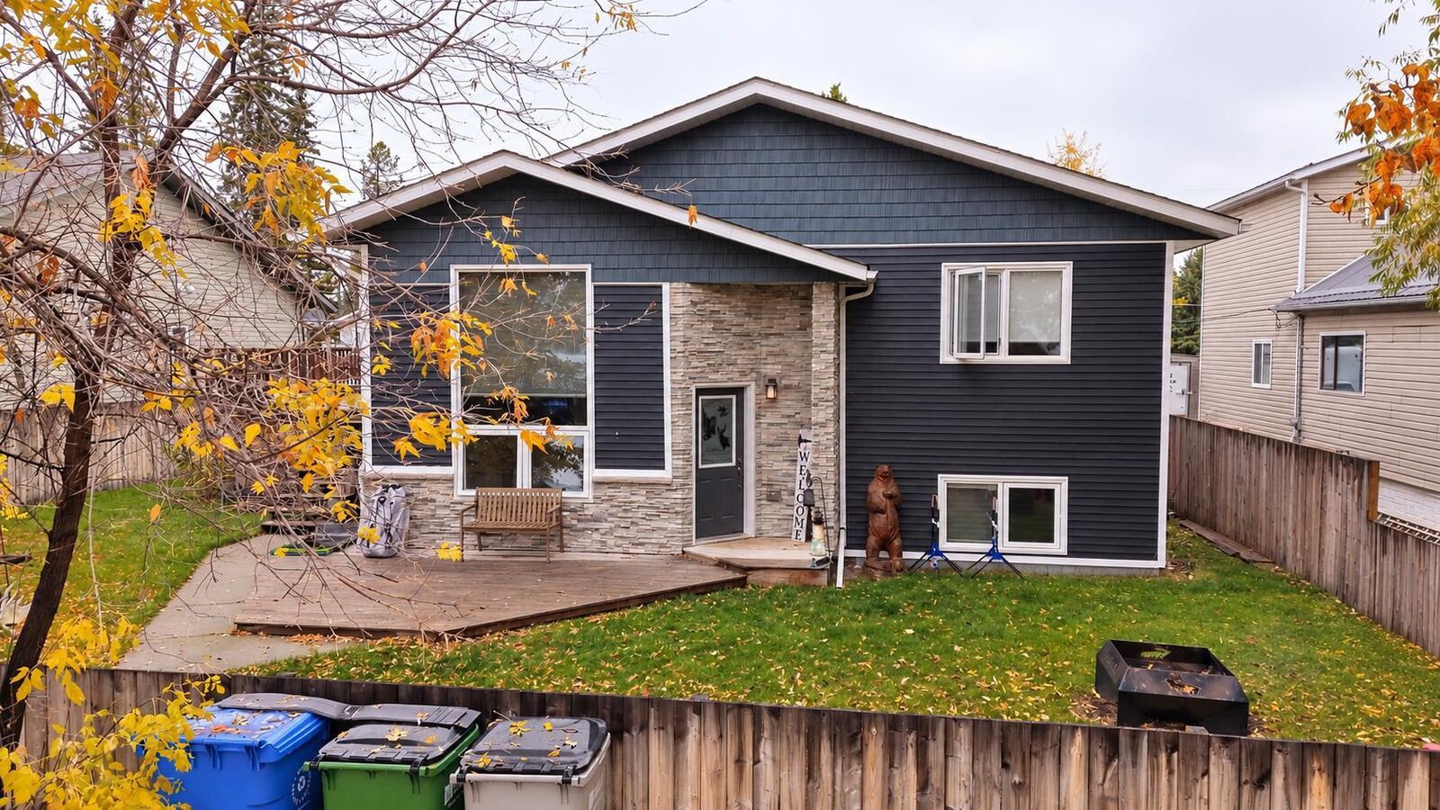 Property Photo:  4818 16 Avenue  AB T7E 1G4 