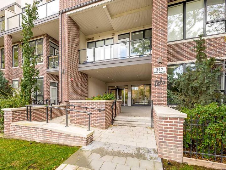 Property Photo:  317 22 Avenue SW 302  AB T2S 3H6 