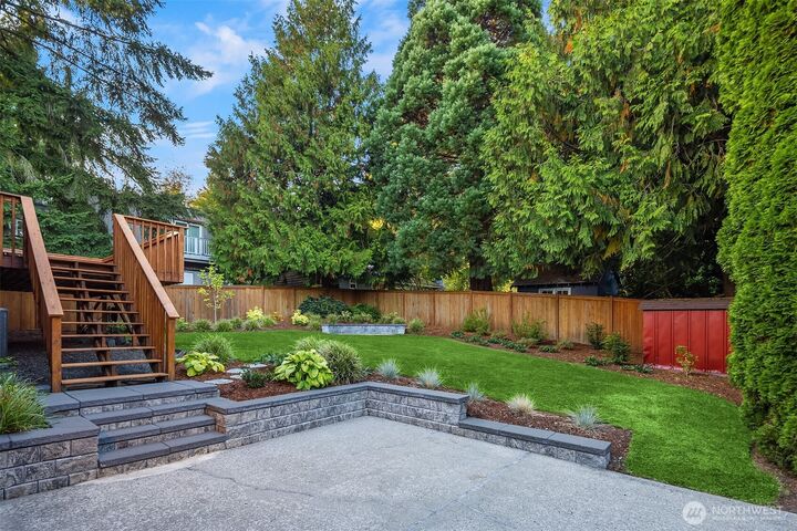 Property Photo: 3008 NE 201st Place WA 98155