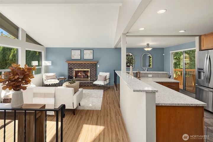 Property Photo: 3008 NE 201st Place WA 98155