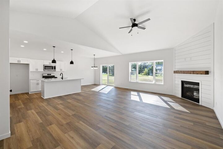 Property Photo:  635 Millar Drive  WI 53511 