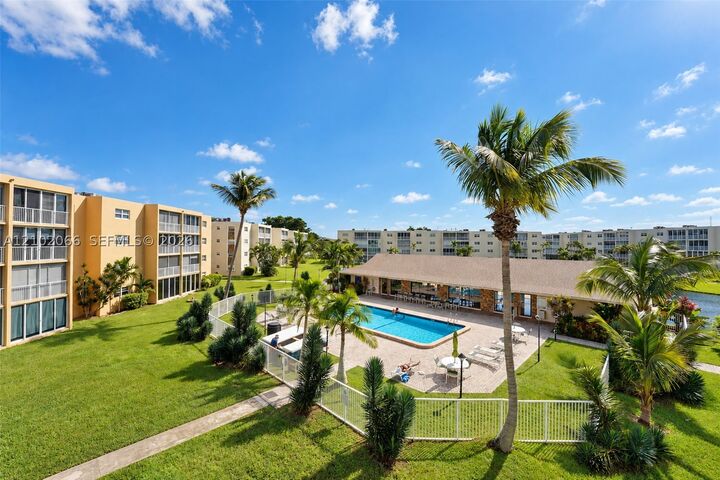 Property Photo:  1025 SE 2nd Ave 301  FL 33004 