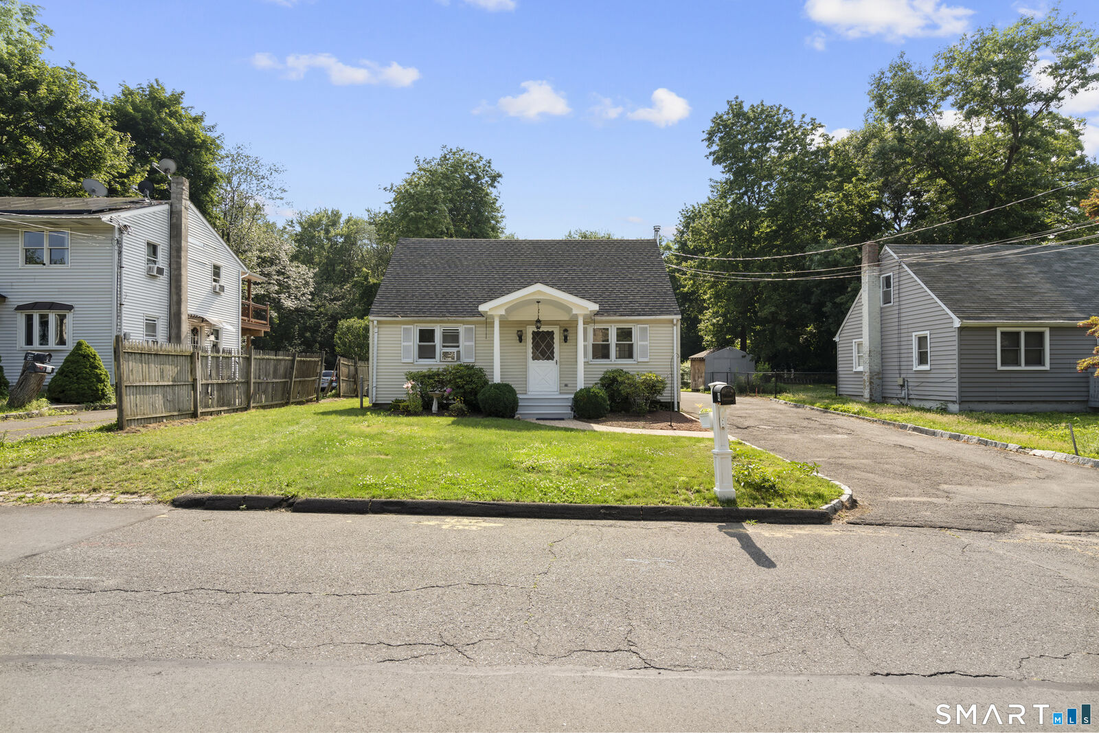Property Photo: 40 Hakim St Extension CT 06810