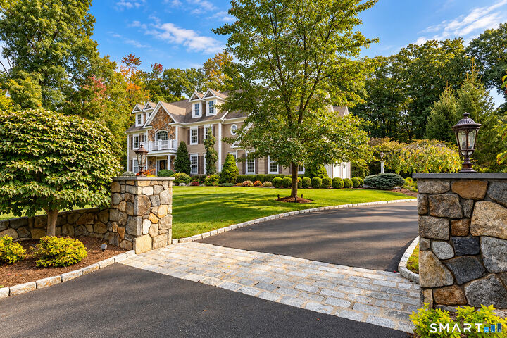 Property Photo: 7 Louis Allan Drive CT 06811