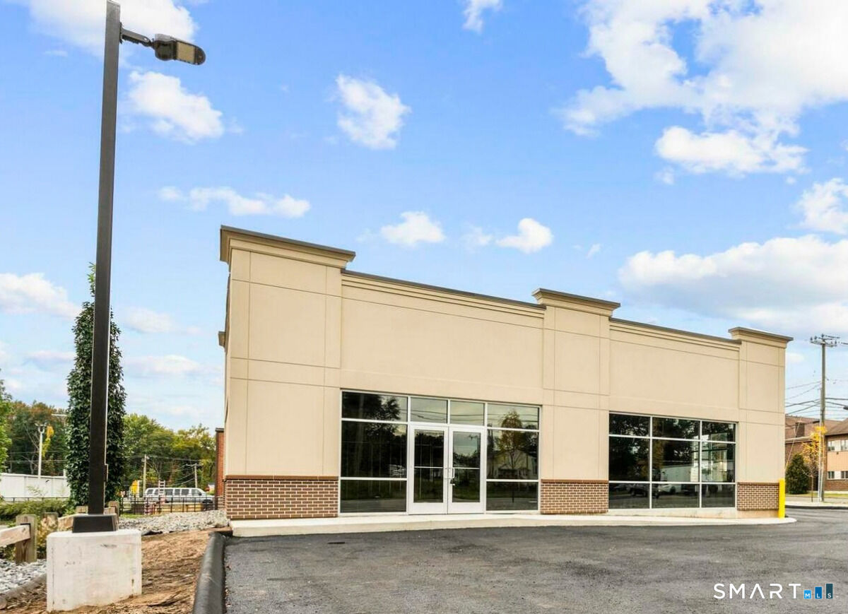 Property Photo: 262 Connecticut Boulevard CT 06108