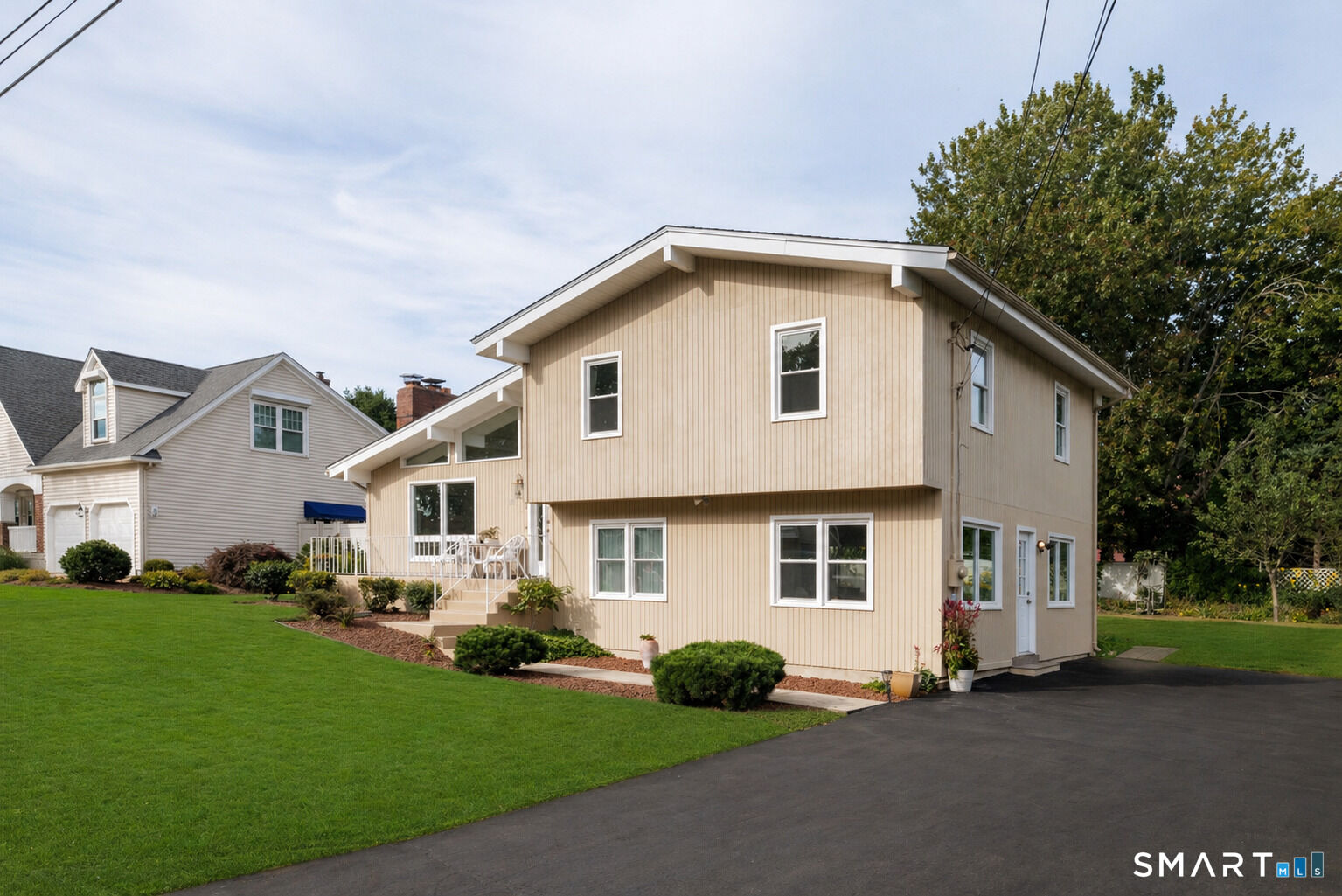 Property Photo: 21 Fenbrook Road CT 06475