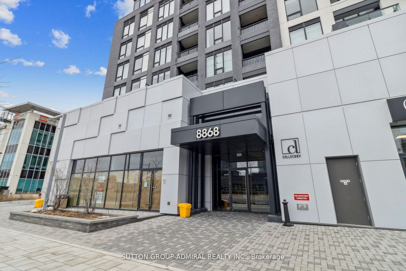 Property Photo:  8868 Yonge Street 207E  ON L4C 1Z8 