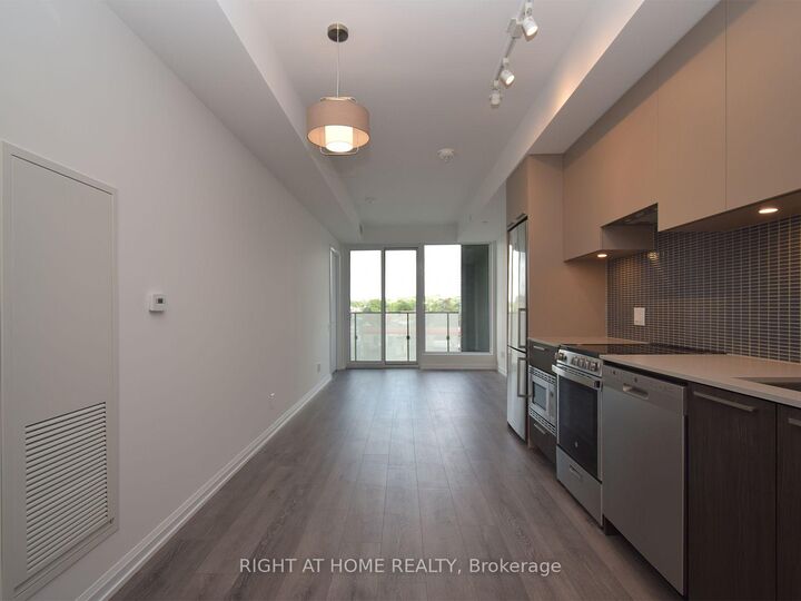 Property Photo:  4208 Dundas Street W 316  ON M8X 0B1 