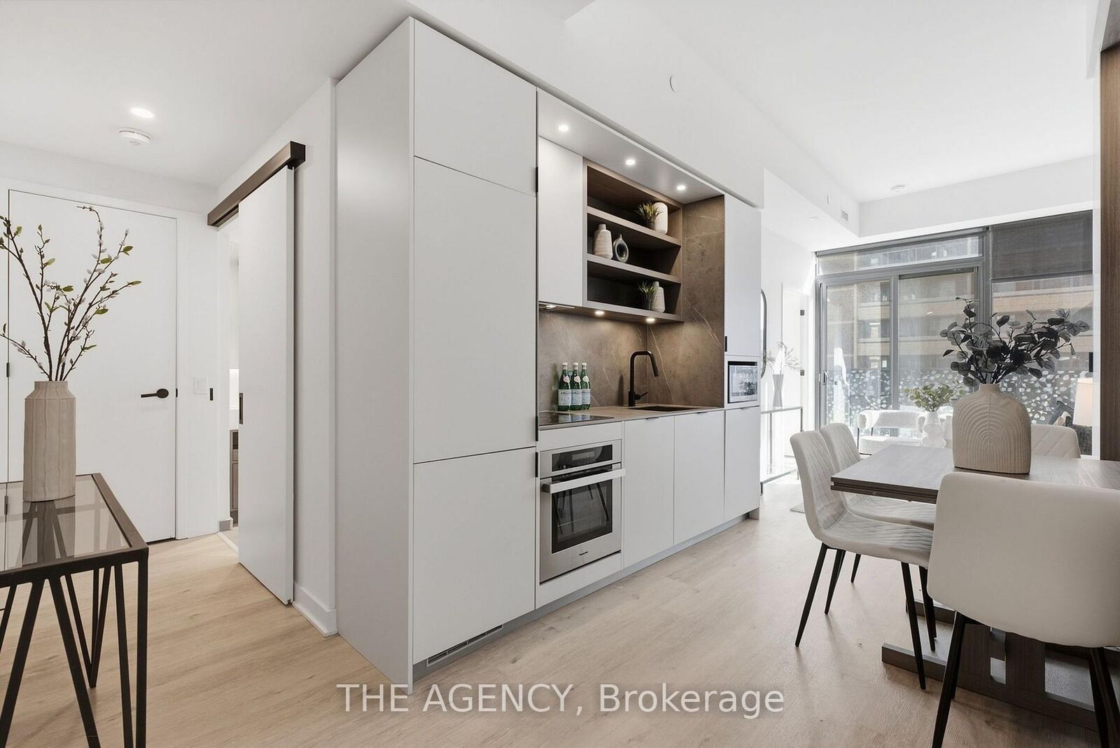 Property Photo:  55 Charles Street E 1001  ON M4Y 0J1 
