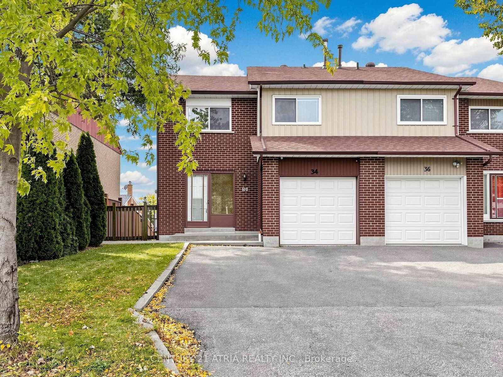 Property Photo:  34 Haven Hill Square  ON M1V 1M5 