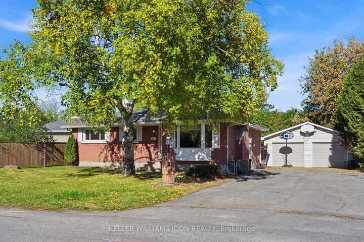 Property Photo:  103 Harris Place  ON K2G 2P7 