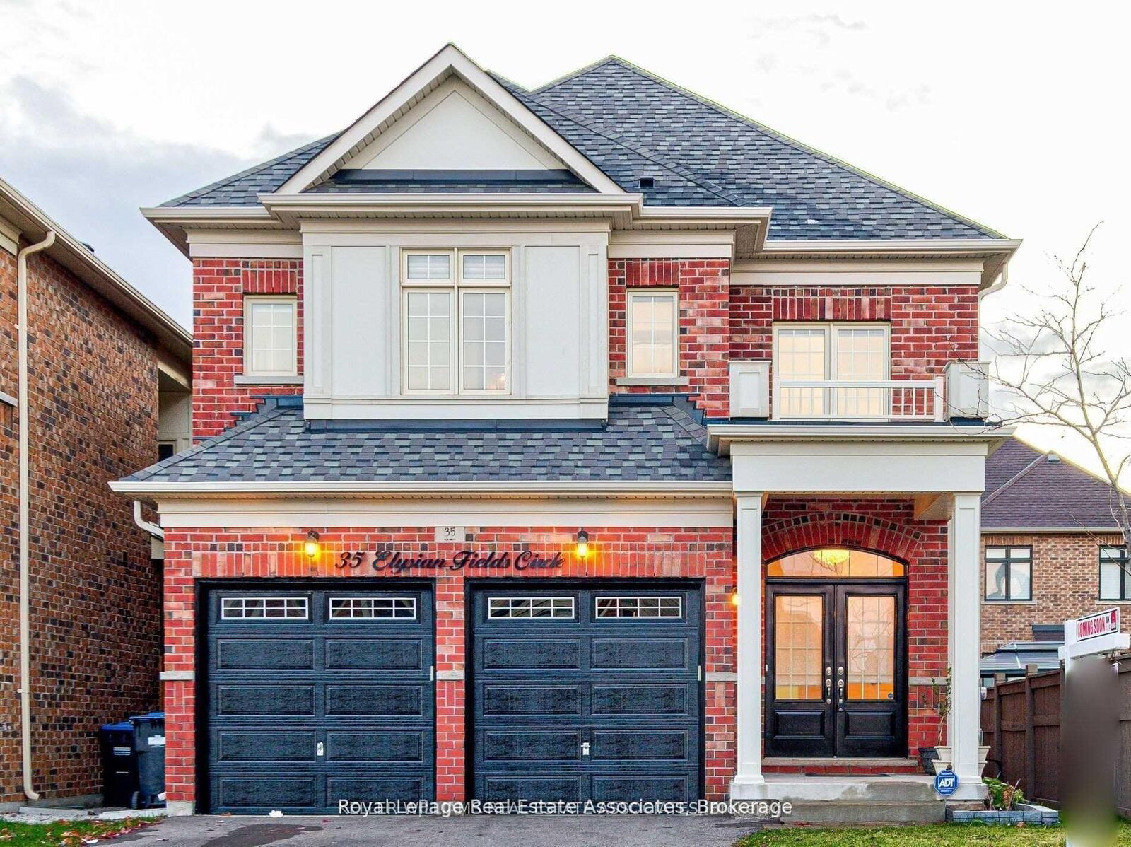Property Photo:  35 Elysian Fields Circle Bsmt  ON L6Y 6E8 