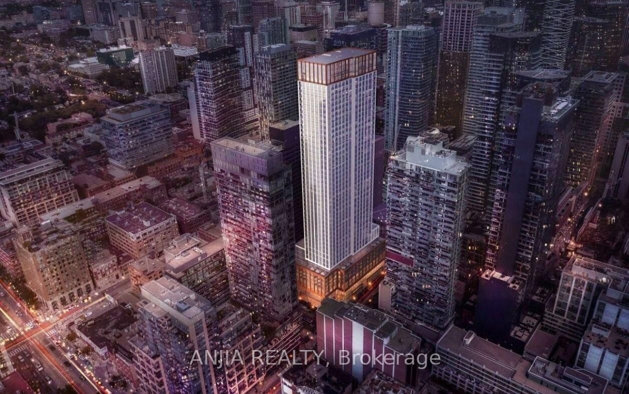 Property Photo:  400 King Street W 3028  ON M5V 0X8 