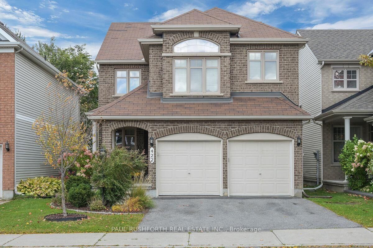 Property Photo:  422 Claridge Drive  ON K2J 4Z6 