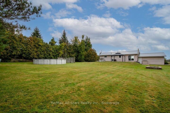 Property Photo:  530 Centreline Road  ON K9V 4R5 
