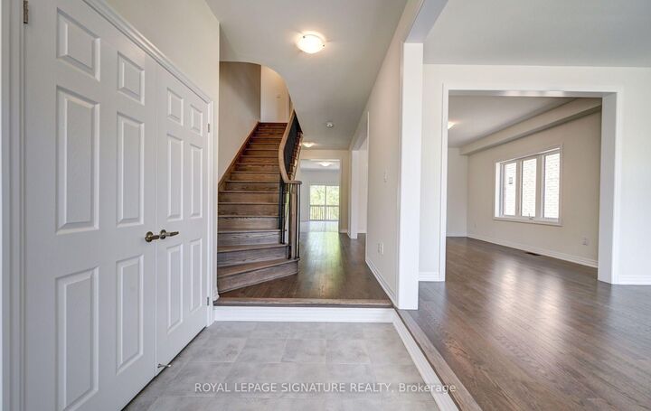 Property Photo:  205 Warden Street  ON L0M 1S0 