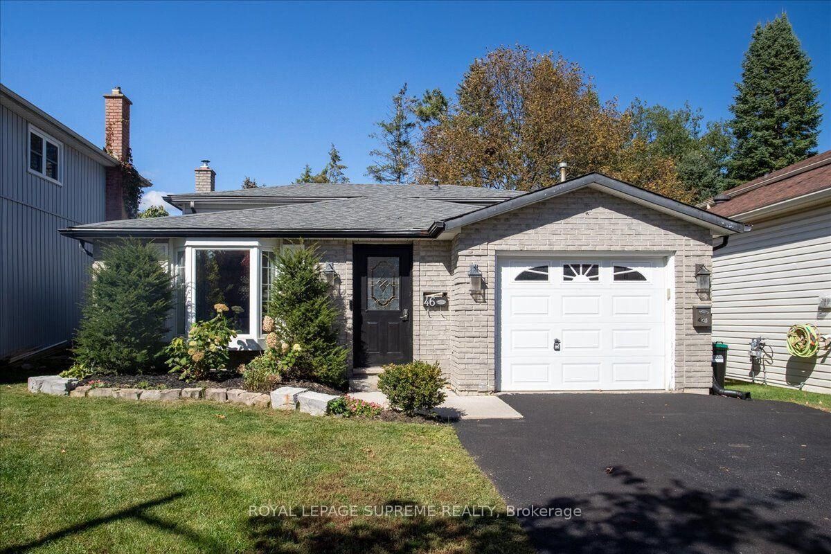 Property Photo:  46 Ridgeway Avenue Upper  ON L4N 5L2 