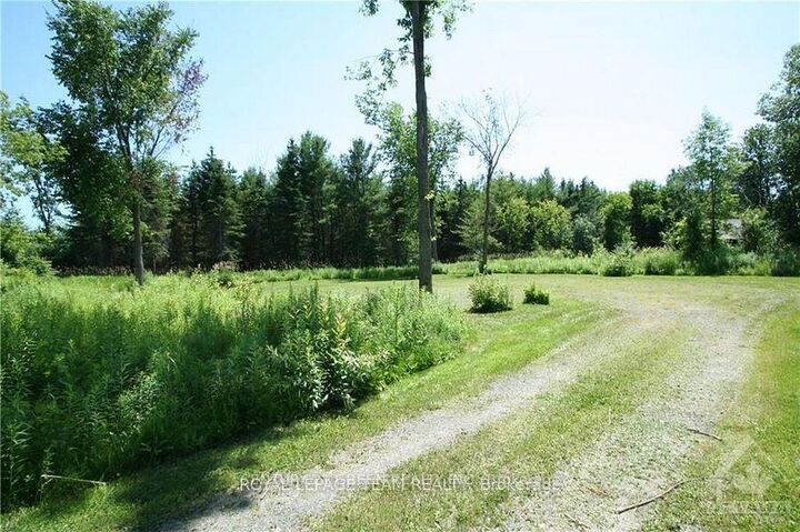 Property Photo:  3500 County 11 Road  ON K0C 1H0 