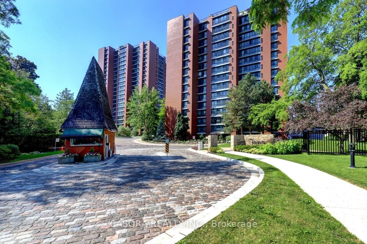Property Photo:  1400 Dixie Road 510  ON L5E 3E1 