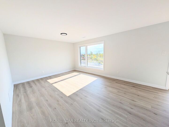 Property Photo:  1001 Glenroy Gilbert Drive 15  ON K2J 7N9 