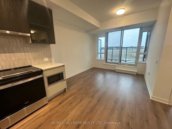 Property Photo:  395 Dundas Street W 330  ON L6M 5R8 
