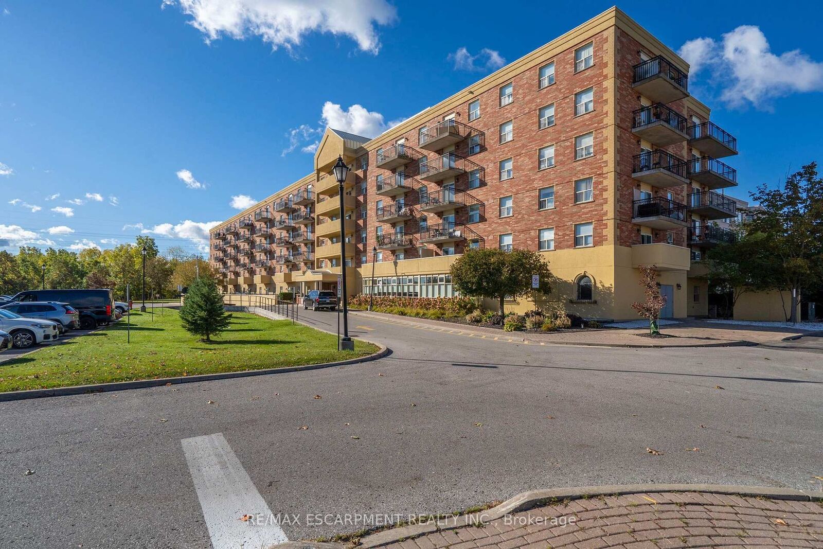 Property Photo:  7373 Martingrove Road 223  ON L4L 9K1 