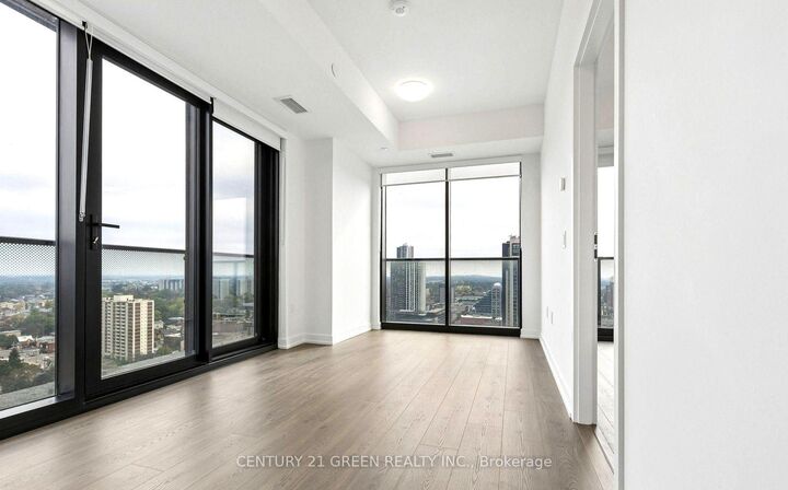 Property Photo:  30 Francis Street S 2712  ON N2G 1H7 