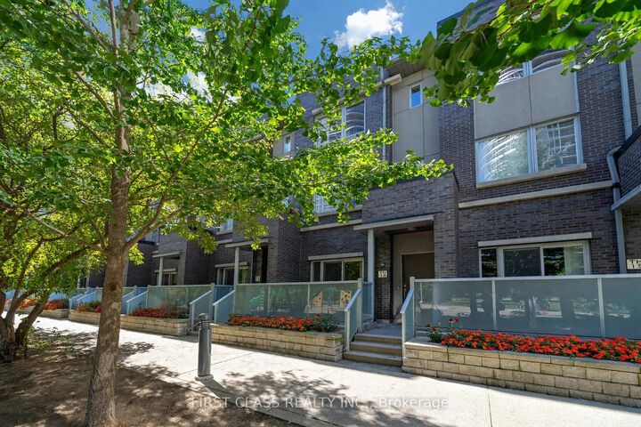 Property Photo:  310 Village Green Square 14  ON M1S 0L1 