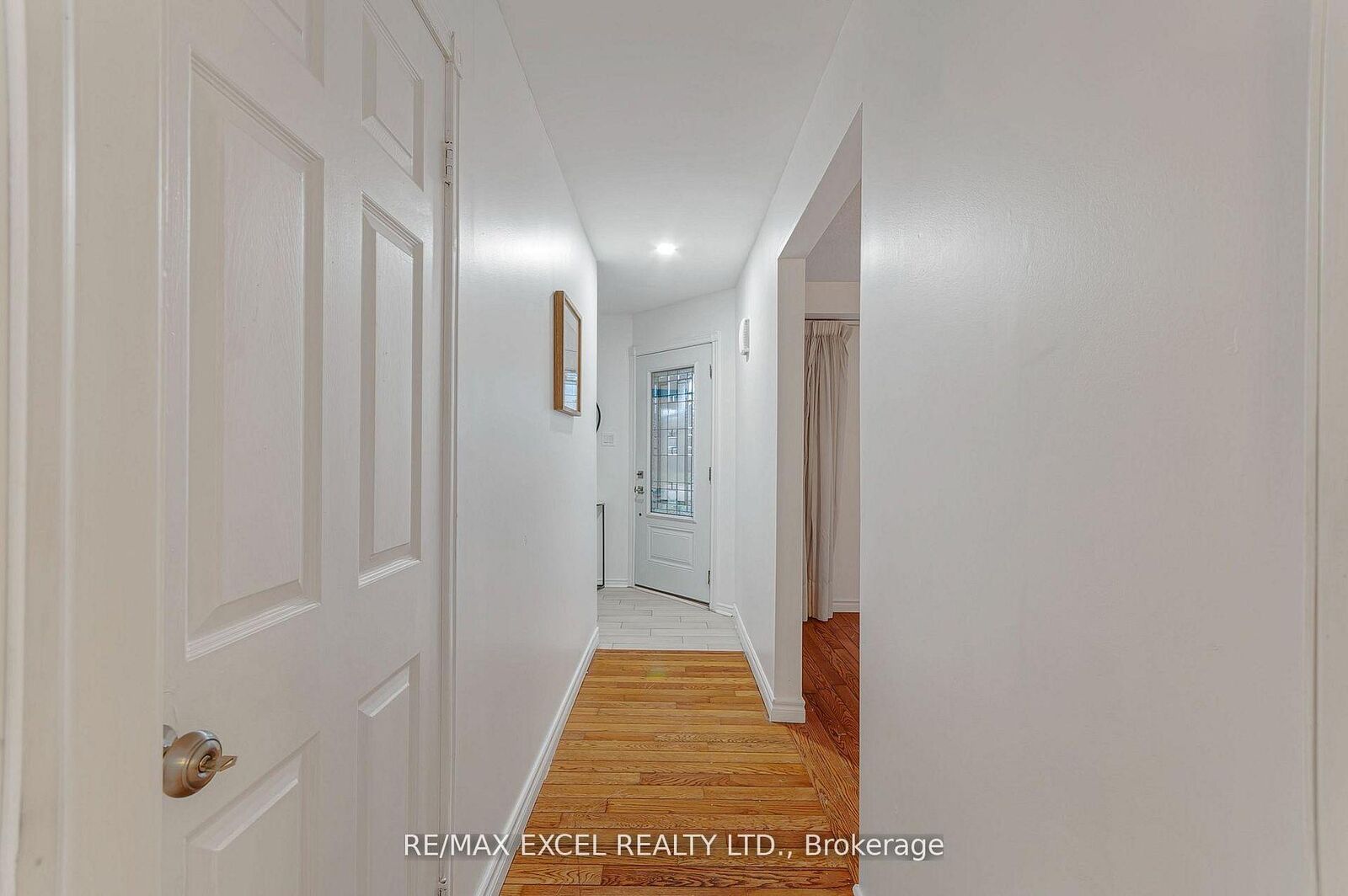 Property Photo:  218 Angeline Street N  ON K9V 5E9 