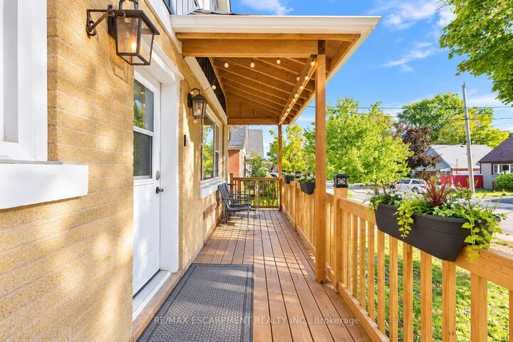 Property Photo:  284 East 21st Street  ON L8V 2T9 