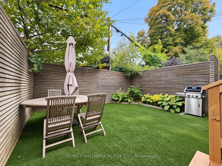 Property Photo:  28 Ashdale Avenue  ON M4L 2Y7 