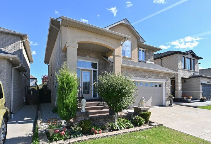 Property Photo:  1052 Greenhill Avenue  ON L8G 5G9 