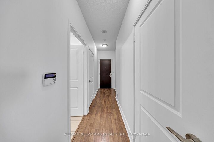 Property Photo:  50 Absolute Avenue 2705  ON L4Z 0A8 