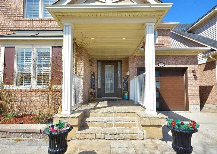 Property Photo:  759 Hutchinson Avenue #Upper  ON L9T 6A8 
