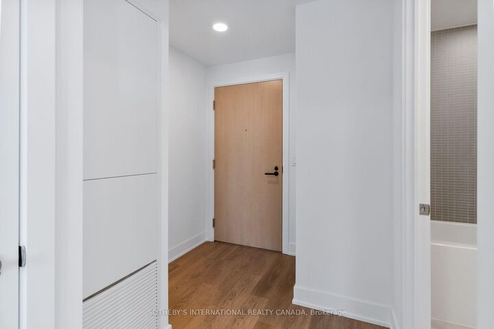 Property Photo: 200 Redpath Avenue 3605 ON M4P 0E6