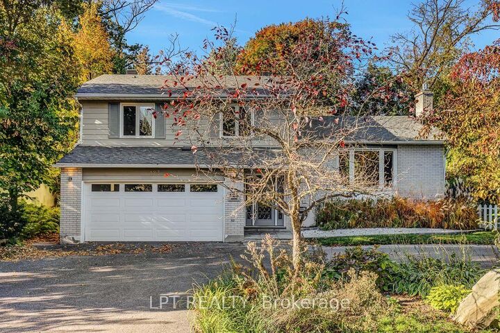 Property Photo:  123 Dorothea Drive  ON K1V 7C6 
