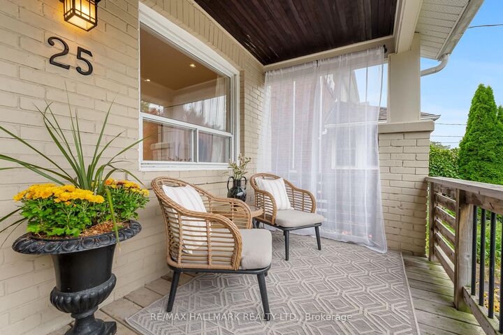 Property Photo:  25 Northview Avenue  ON M1N 1V9 