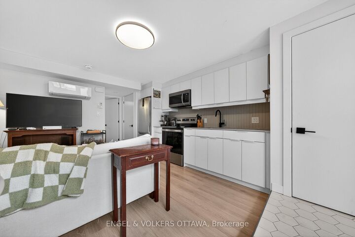 Property Photo:  51 Fairmont Avenue D  ON K1Y 1X4 