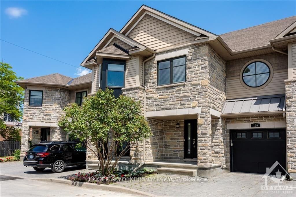 Property Photo:  105 Montauk Pvt N/A  ON K2C 2B4 